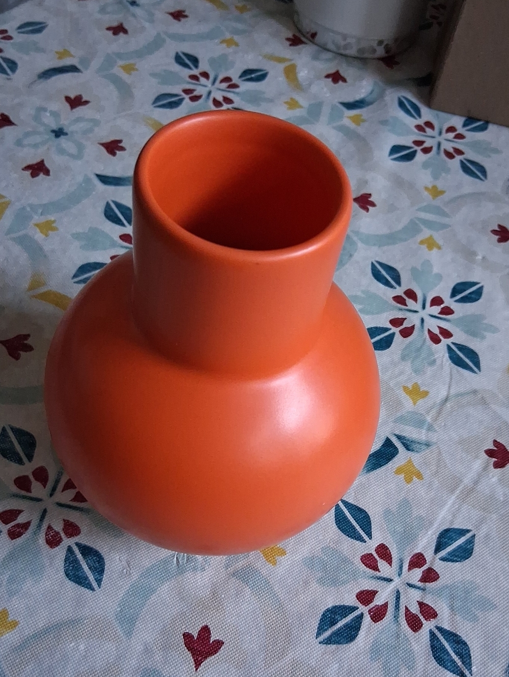 Moma Bright Orange Rounded Ceramic Vase